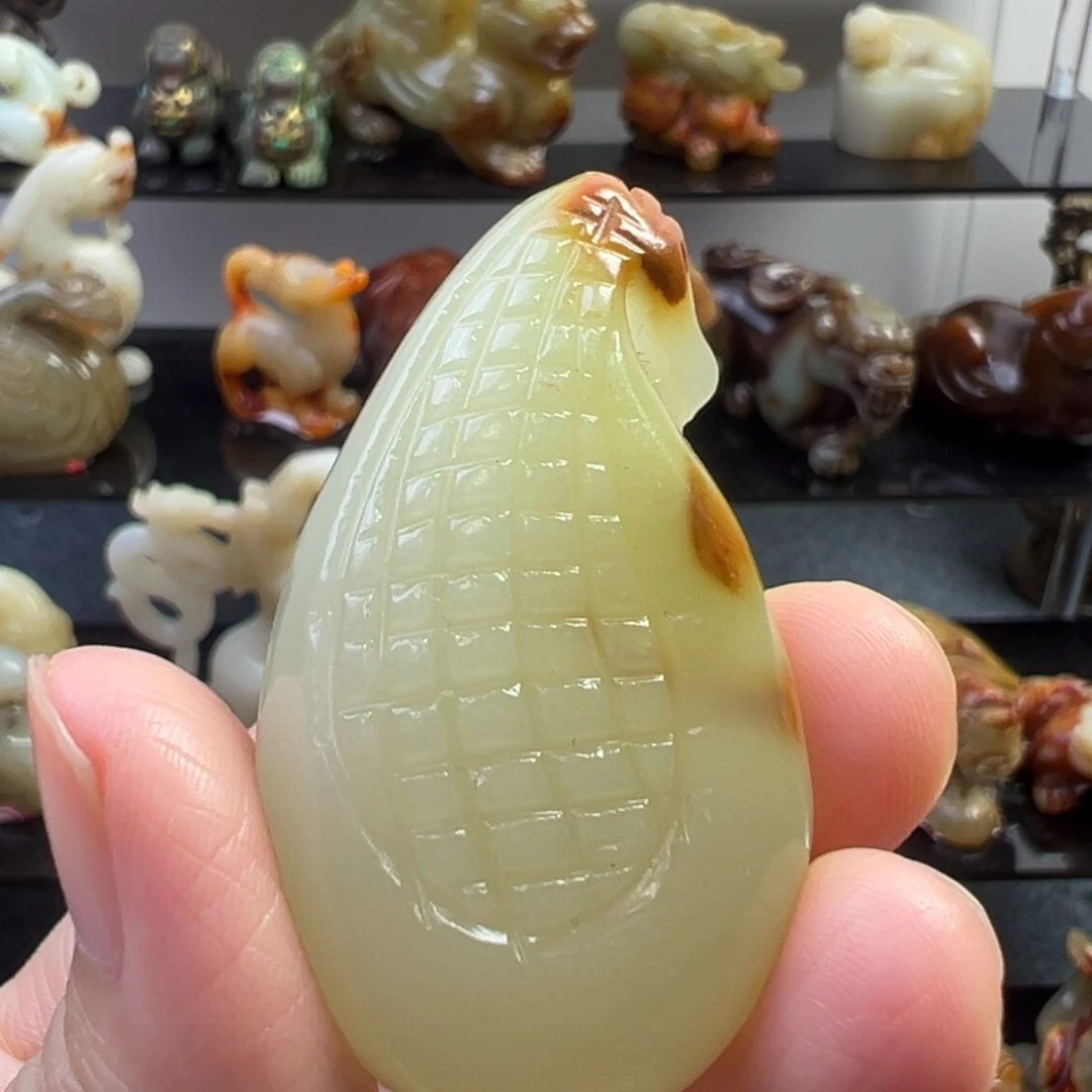 和田玉（糖玉）未镶嵌挂件