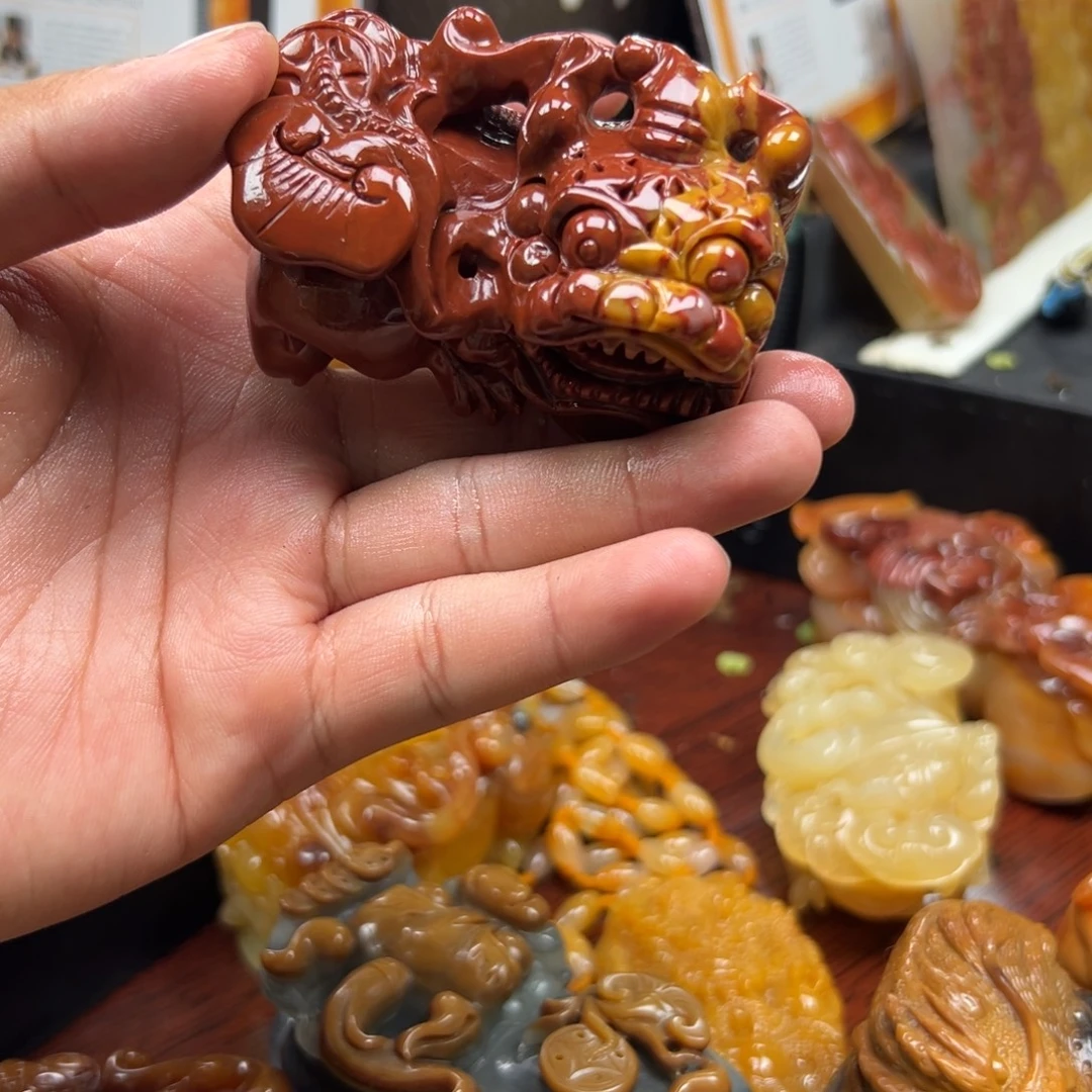石英质玉（黄龙玉）未镶嵌多样性发货，发其一