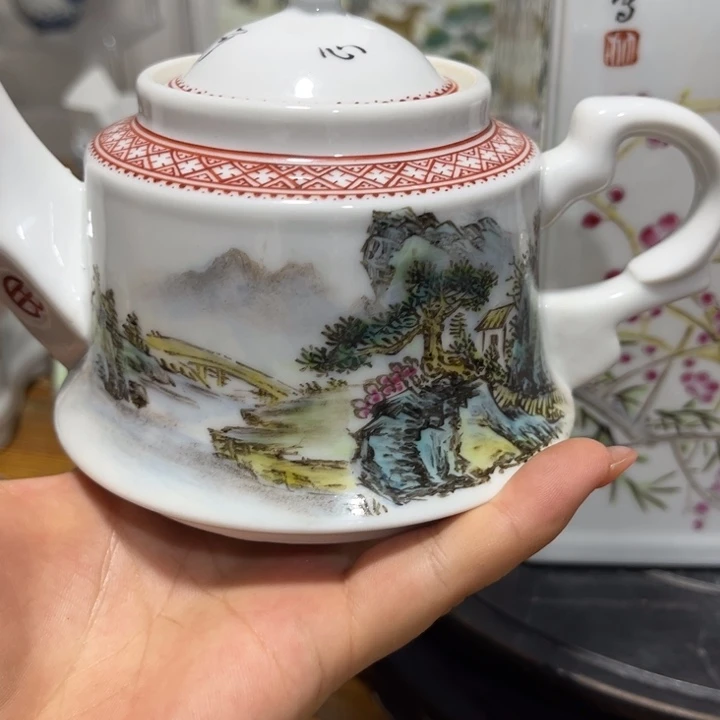 摆件知*景德镇陶瓷艺术品