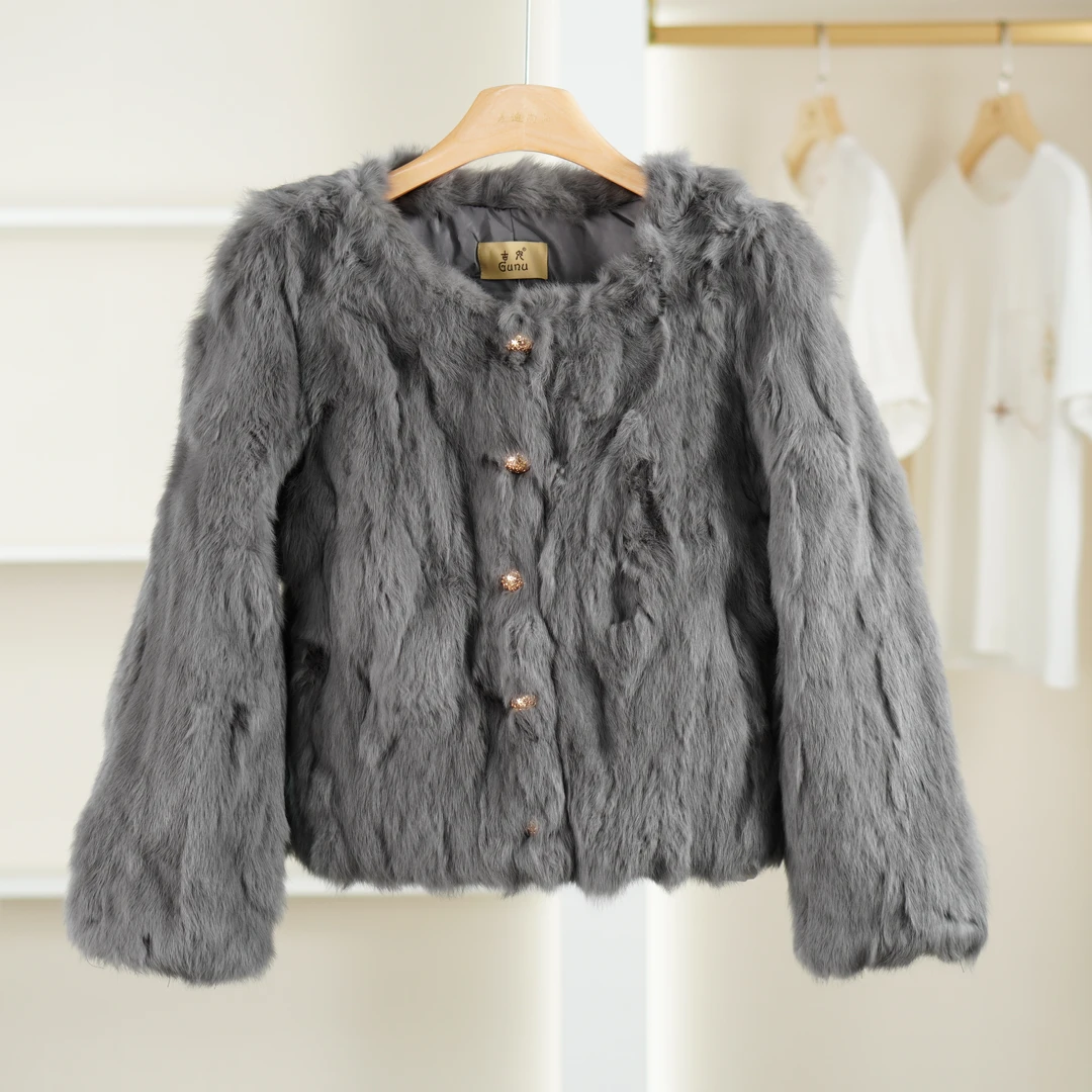 麦迪尚品 5091116  冬季厚款气质优雅毛绒外套品牌女装