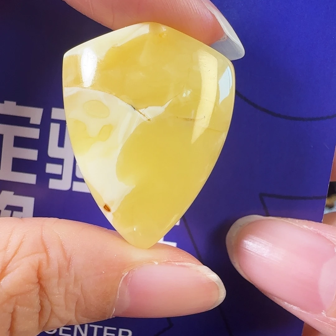 蜜蜡未镶嵌颈饰金瓷白奥利奥瑕疵盾牌