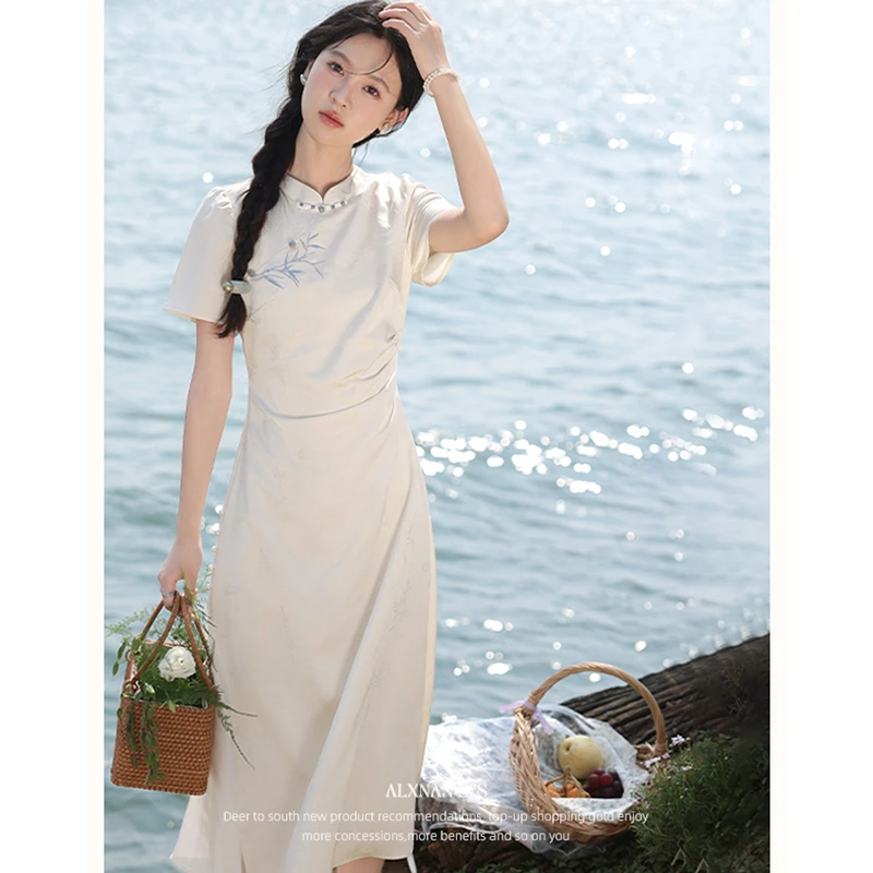 「一梦清欢」杏色新中式连衣裙女夏季复古改良式旗袍气质长裙