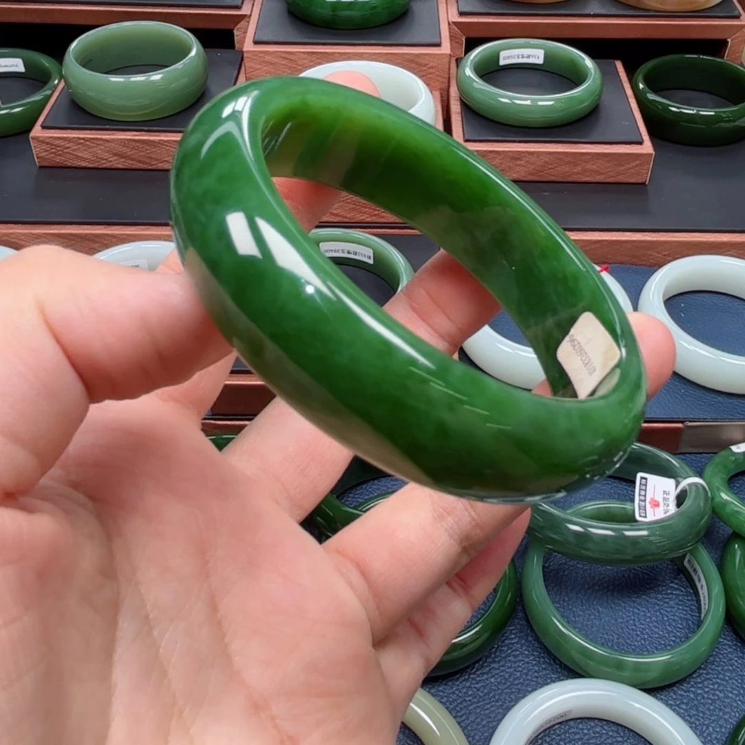 未镶嵌手镯和田玉（碧玉）58