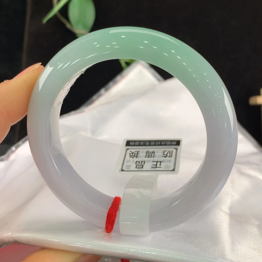 翡翠手镯未镶嵌111-0112