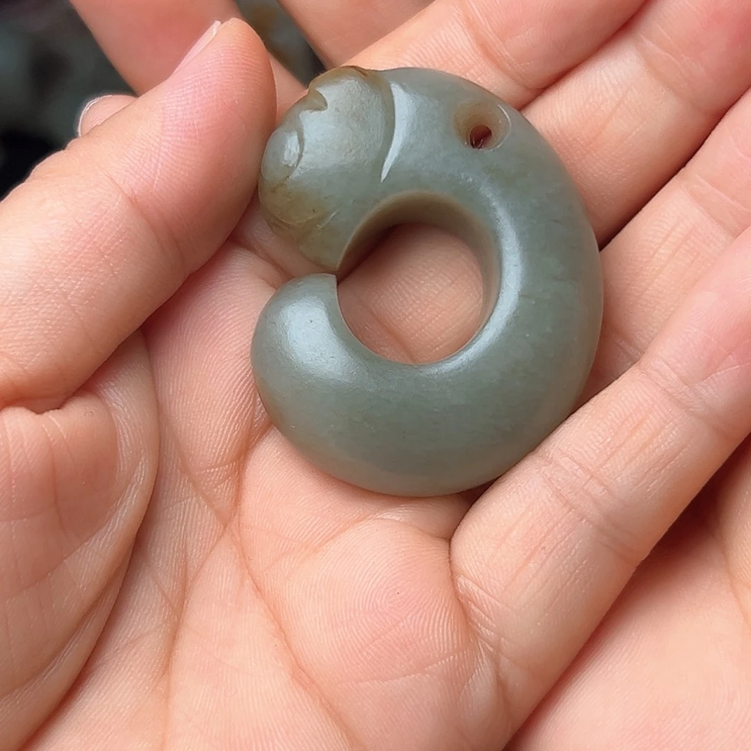 未镶嵌和田玉挂件