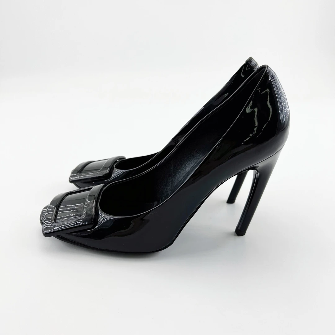 95新 Roger Vivier/罗杰·维威耶 36码/黑色漆皮高跟鞋/9585487