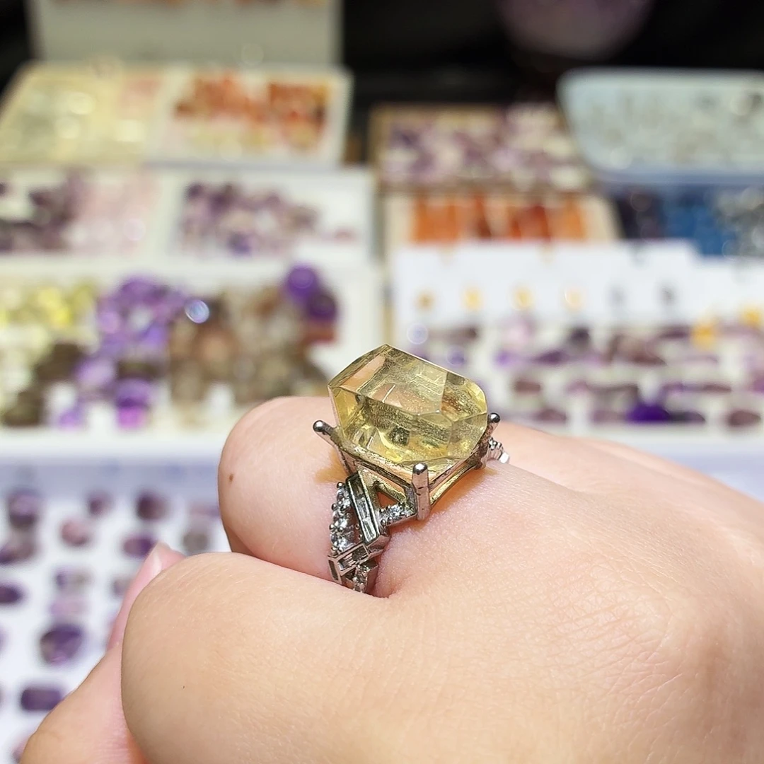 吊坠(不含链)未镶嵌水晶成品戒指 黄水