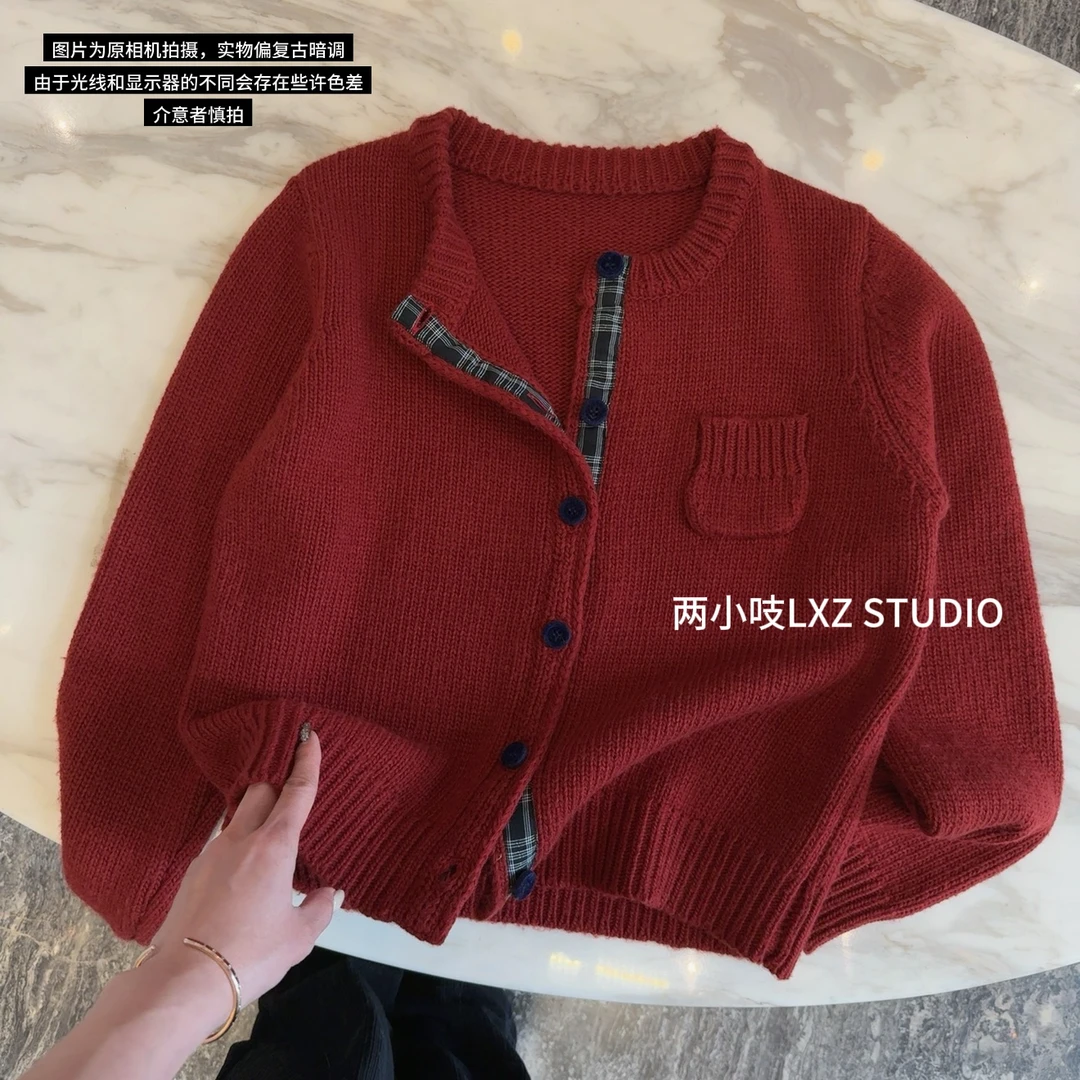 两小吱《喜乐安宁》过年红色针织开衫毛衣