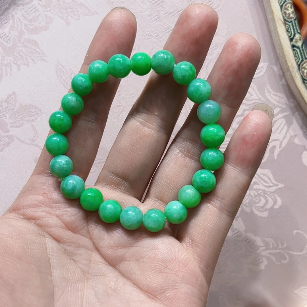 正***微吊坠(赠链)未镶嵌翡翠代编织