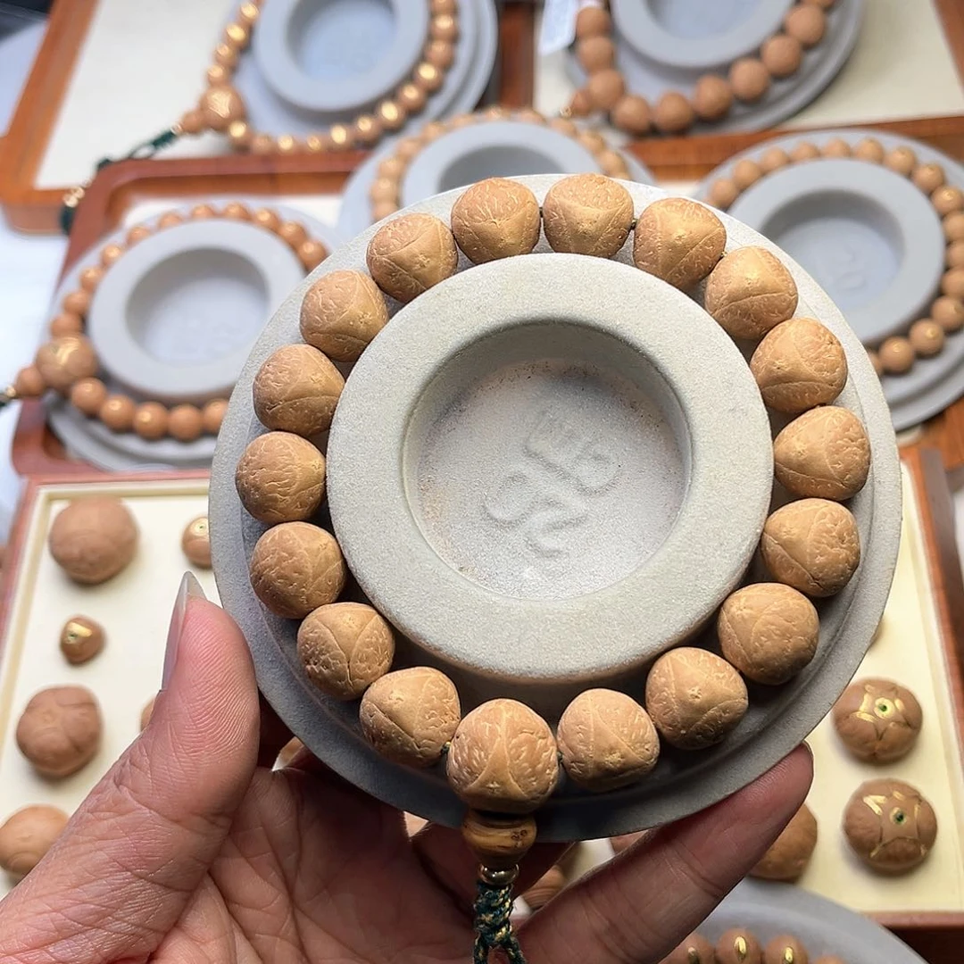 凤眼菩提吊坠Z****?15mm龙眼