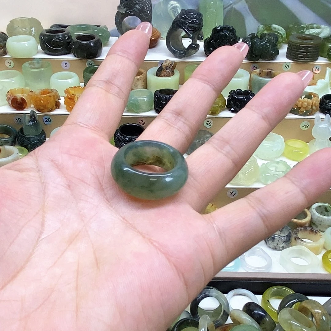 @***头岫玉未镶嵌天然玉石戒指