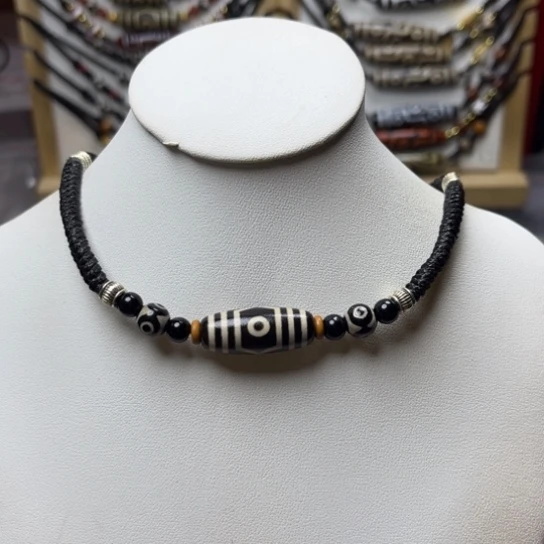 未镶嵌颈饰玛瑙/玉髓