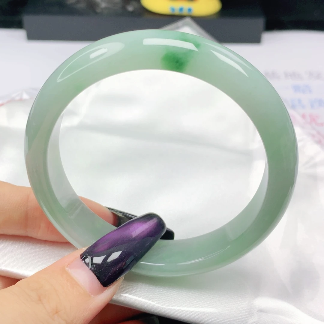翡翠未镶嵌手镯翡翠56.7胶润细腻飘绿花正圈