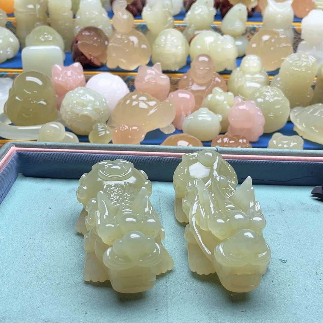 用***2新疆昆仑山脉山料