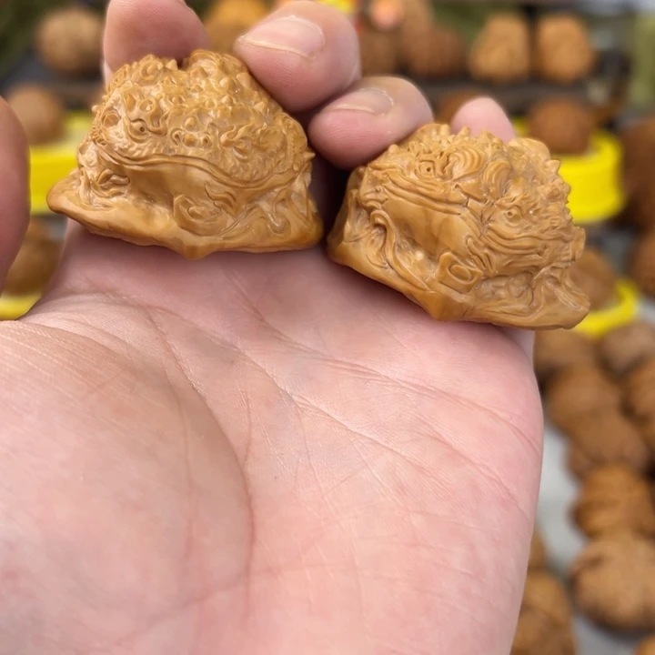 文玩核桃吊坠43尺聚宝盆雕刻