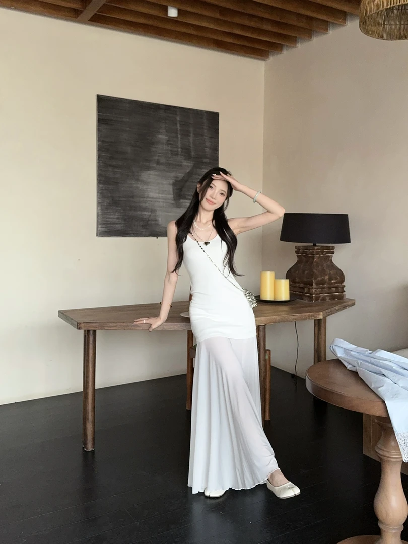 【清苍】瞌睡兔【浪漫幻想】新款连衣裙修身气质小众设计感裙子251353