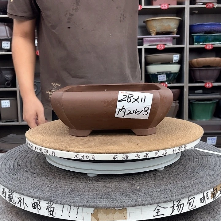 紫砂花盆紫砂的颜色很好看