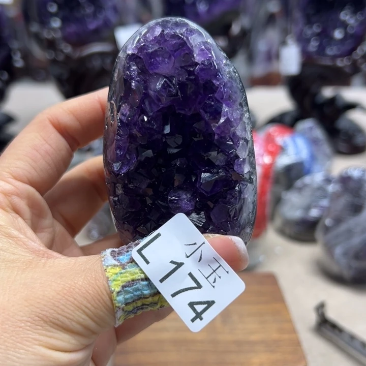 水晶未镶嵌大型摆件（非配饰）摆件