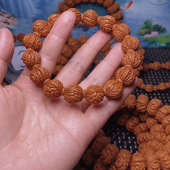 文玩核桃吊坠桃核手串