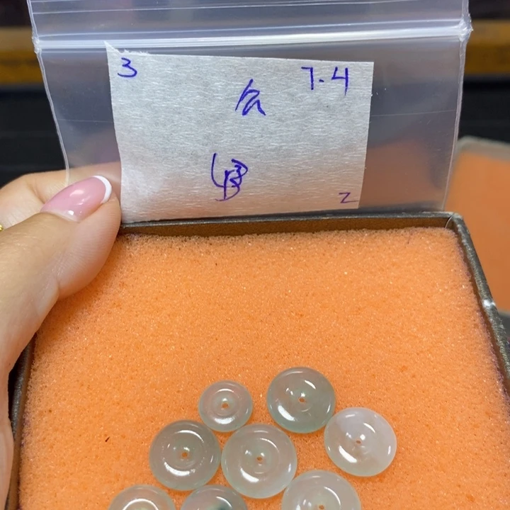 定制翡翠未镶嵌不退