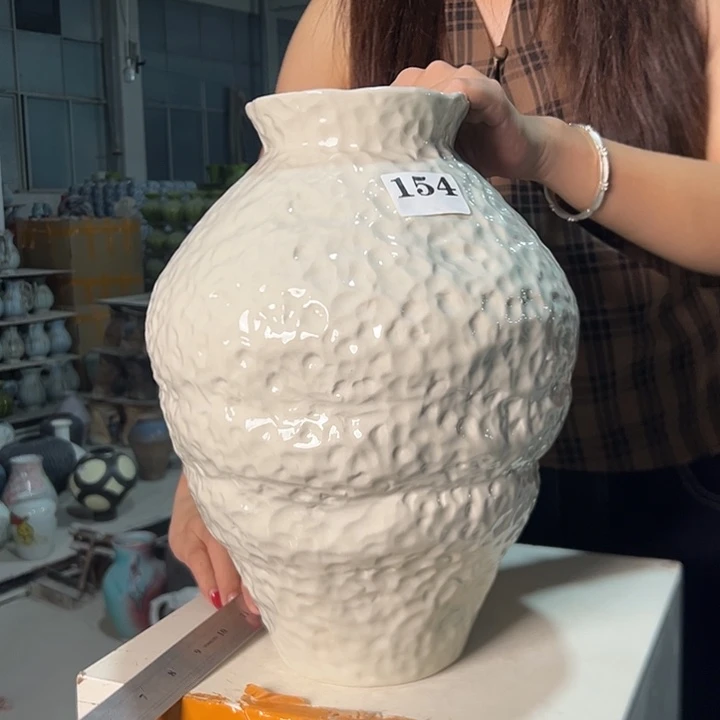 景德镇陶瓷花瓶微瑕介意勿拍