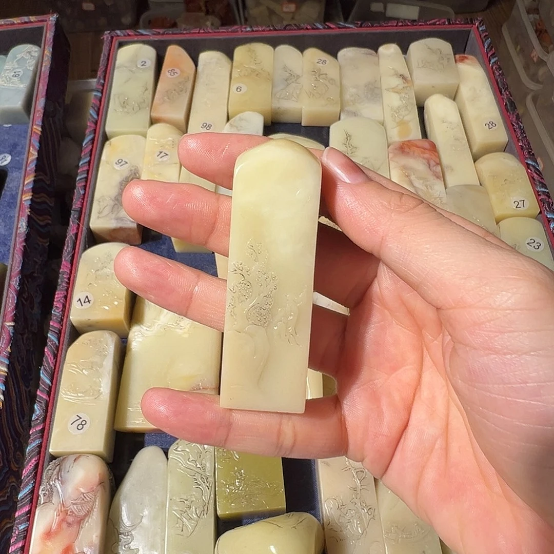 寿山石随机批发一个