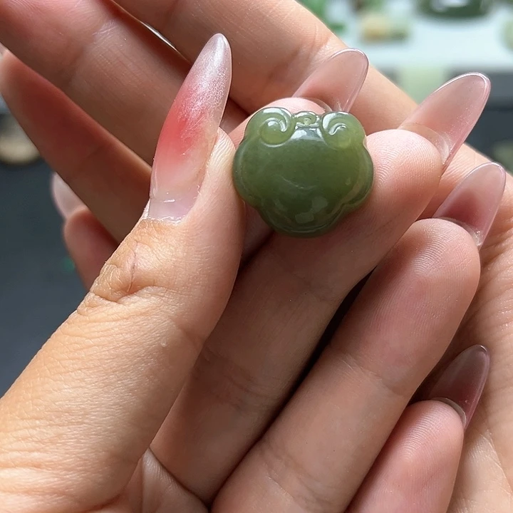 【闪购商品】和田玉未镶嵌颈饰