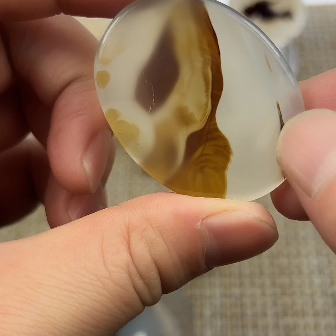 1***放玛瑙/玉髓未镶嵌颈饰