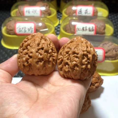 吊坠文玩核桃红锦鲤精配