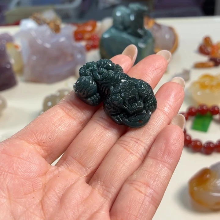 玛瑙/玉髓未镶嵌吊坠(不含链)