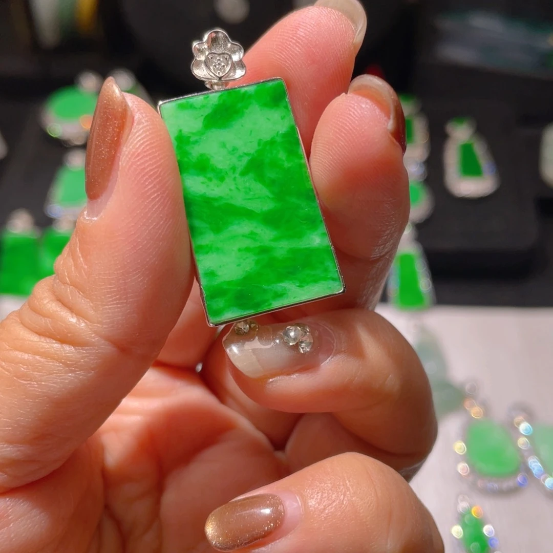 翡翠颈饰银S925镶嵌瑾***?精品