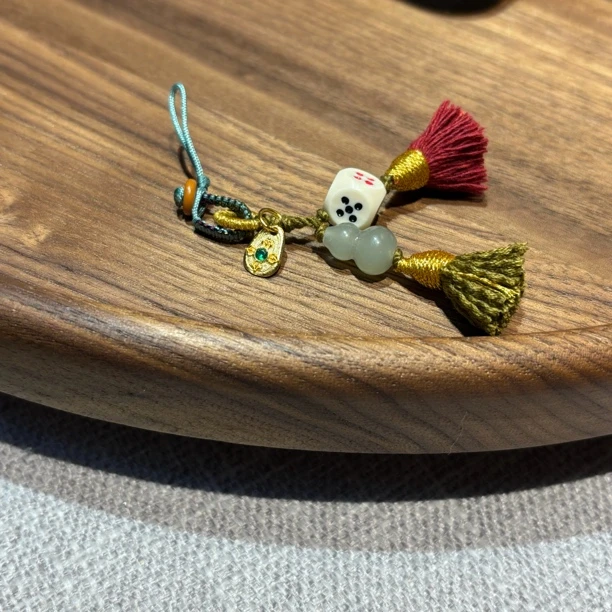 X-093新2025新款骰子葫芦流苏小提溜小挂件