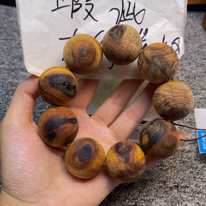 柏木（崖柏）瑕疵45