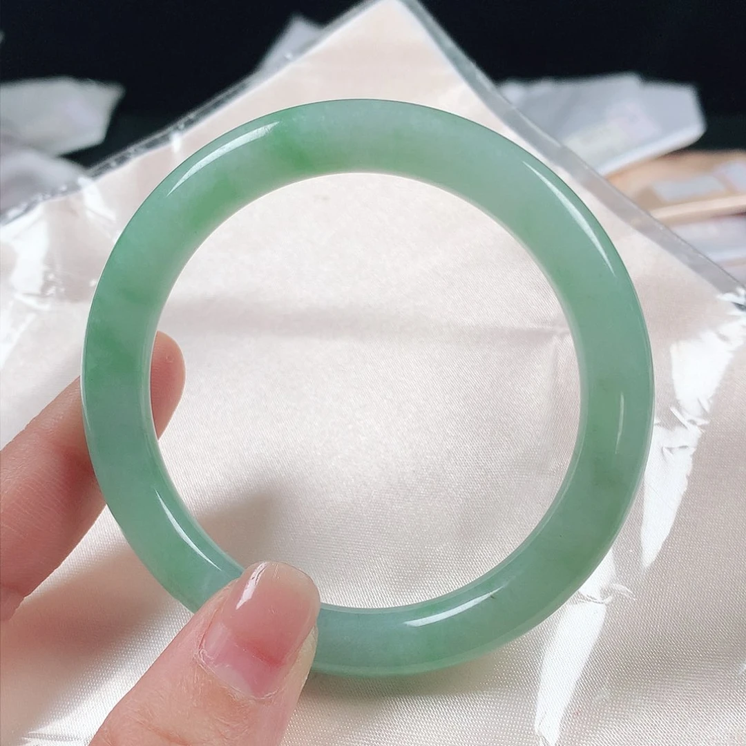 翡翠手镯未镶嵌55圈圆270013