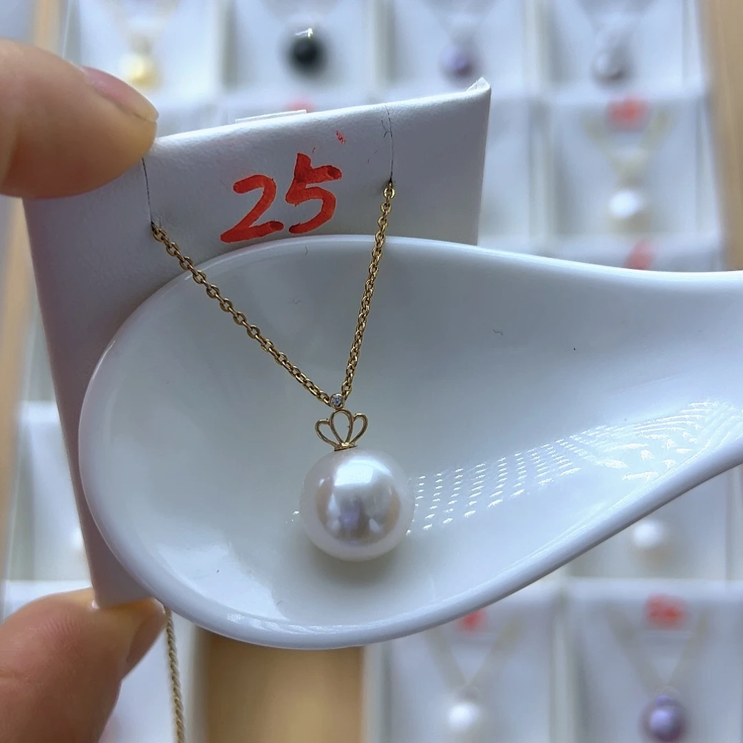 淡水珍珠18K金镶嵌吊坠(赠链)