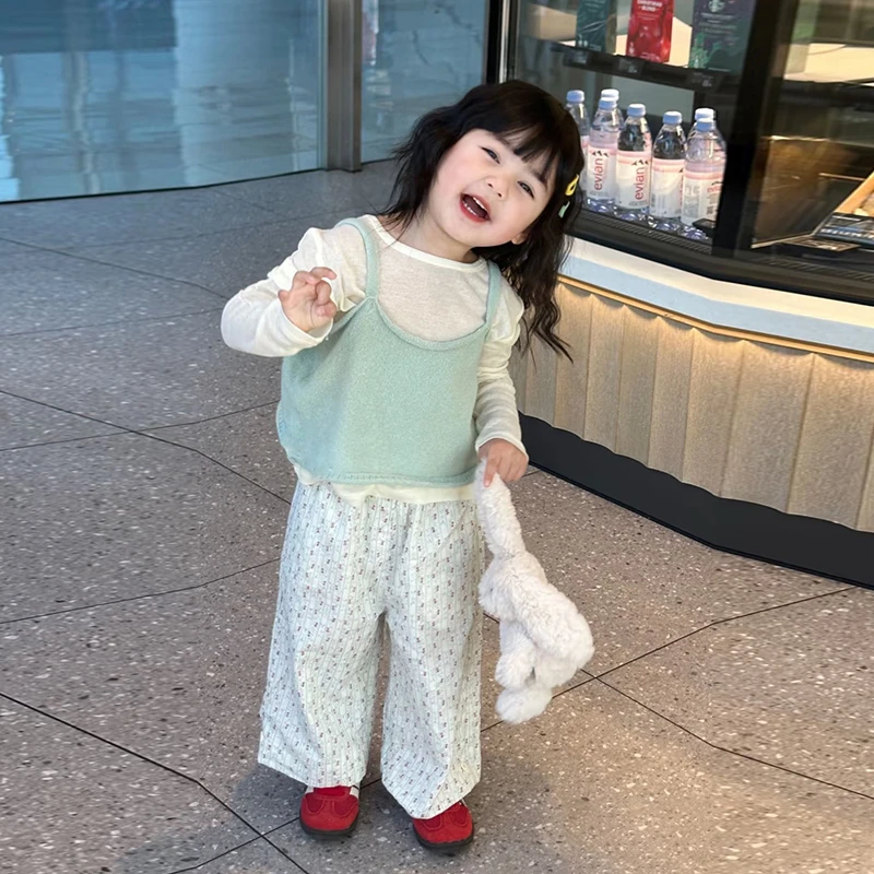 壹妈韩版女童针织吊带春季2025新款儿童宝宝马甲碎花裤叠穿两件套