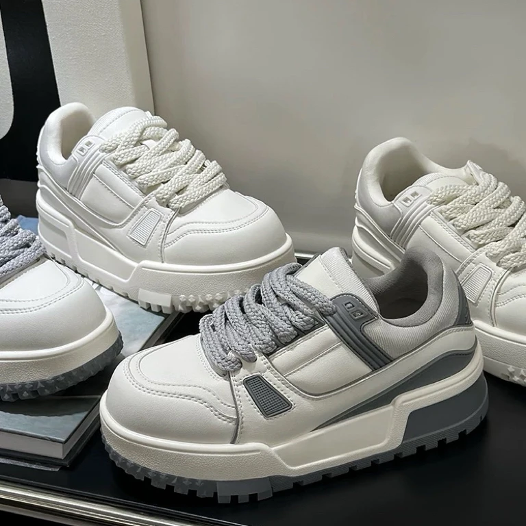 EOS2025春夏新款胖丁板鞋