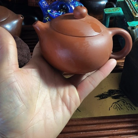 紫砂茶壶大家都喜欢的一把紫砂壶。