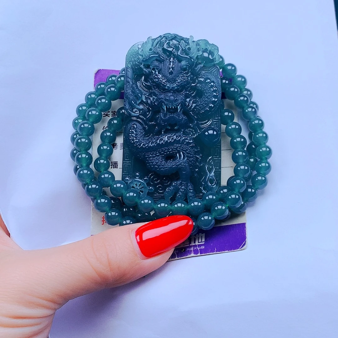 一***、翡翠未镶嵌颈饰纯天然A货翡翠，挂件