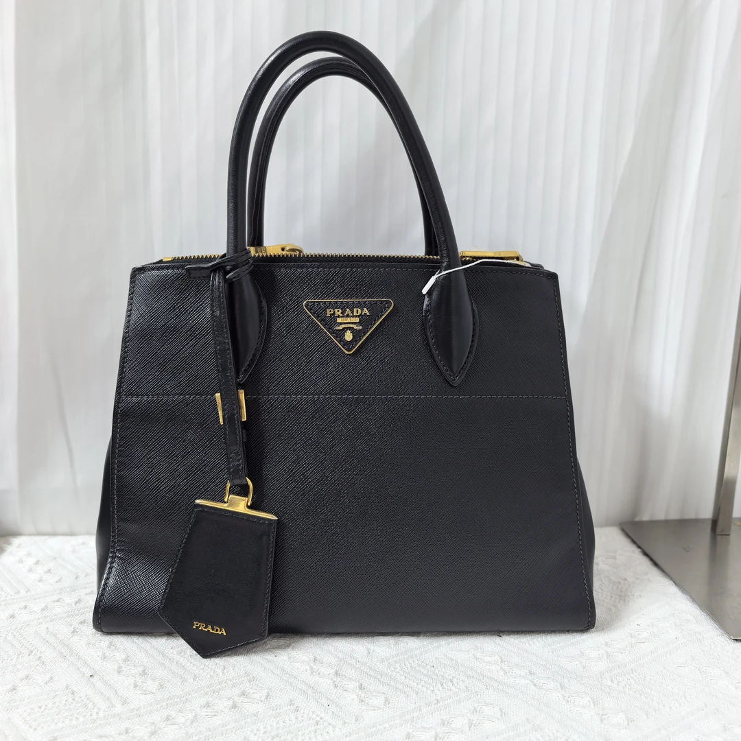 95新 Prada/普拉达 手提斜挎包924 6332