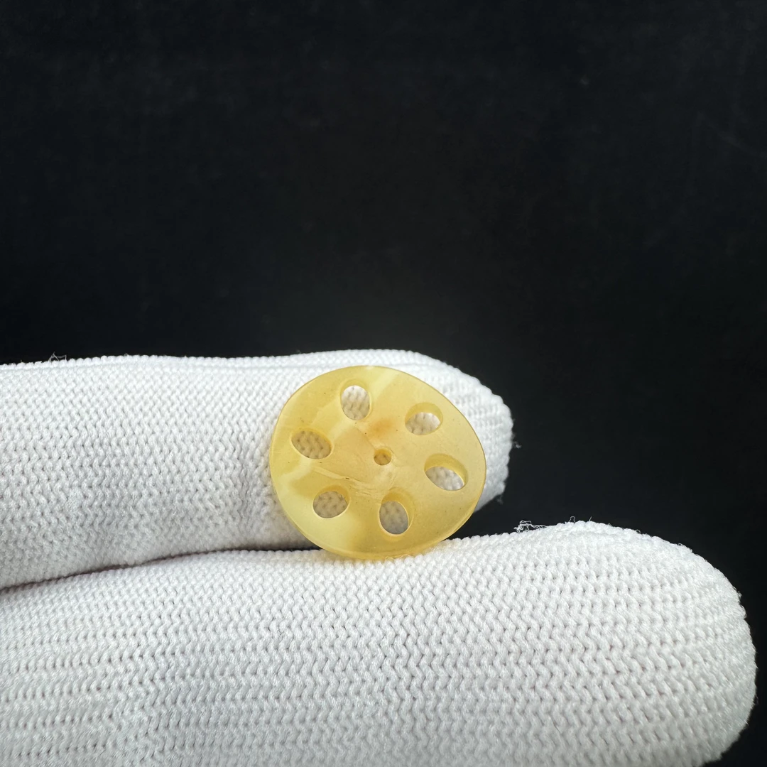 D5467【瑕疵】天然原矿蜜蜡 藕片17.2*18.8mm支持复检假一罚十