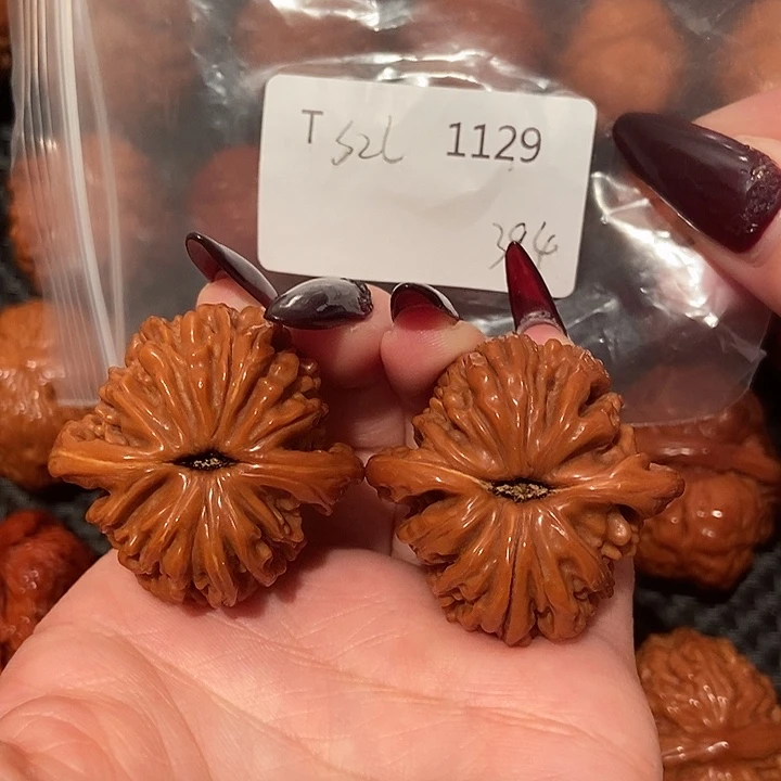 文玩核桃吊坠四座楼39