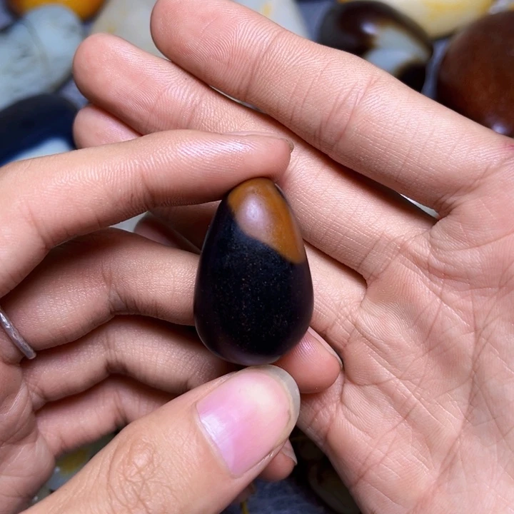 未镶嵌和田玉珠宝奇石