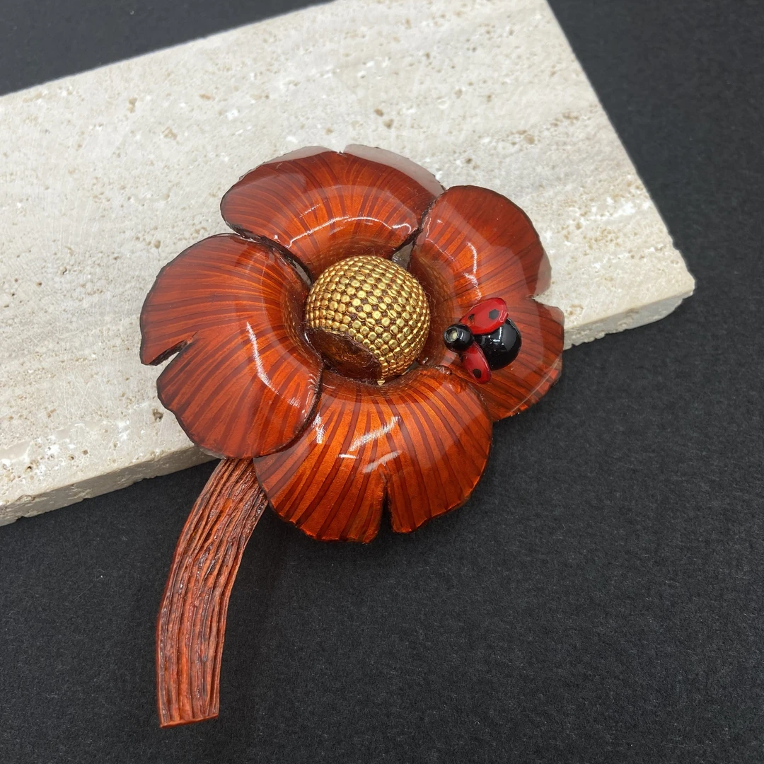 合金树脂胸针 【Liz璇子】Cilea四叶花胸针H44349无鉴赏期