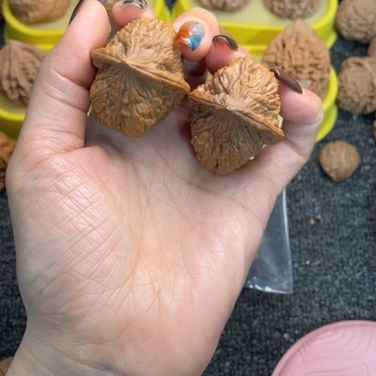 电***达文玩核桃吊坠金钱豹014