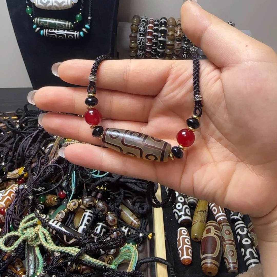 玛瑙/玉髓合金颈饰