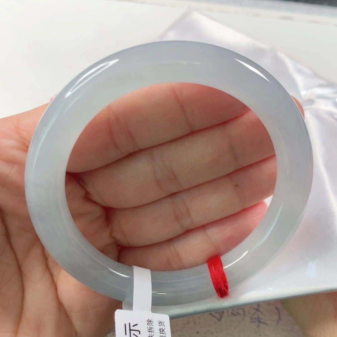 未镶嵌手镯（圆镯）翡翠212