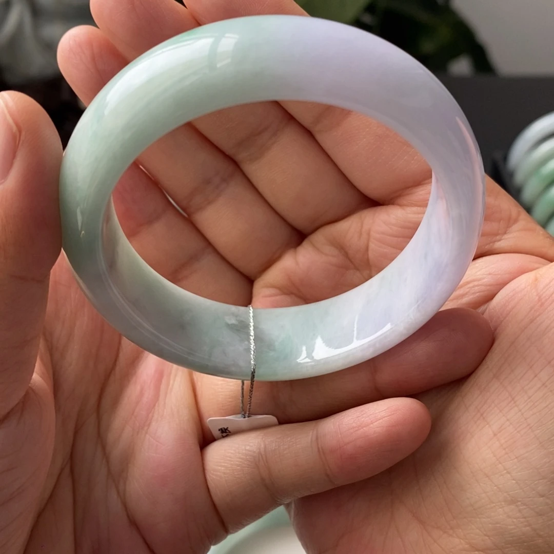翡翠手镯未镶嵌天然