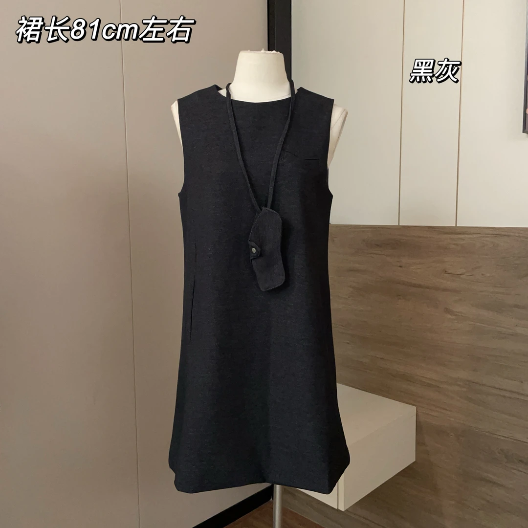 【Si&华严选】法式赫本高级感无袖a字连衣裙经典圆领气质裙8202