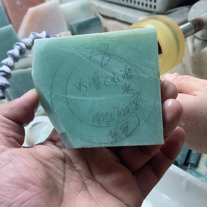 石英质玉手镯未镶嵌水****水加工定制